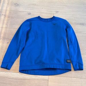 Nike Golf Blue Crewneck 
Great condition!!